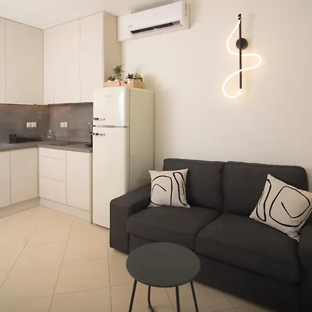 Spectacular Near Dance Hall/center *