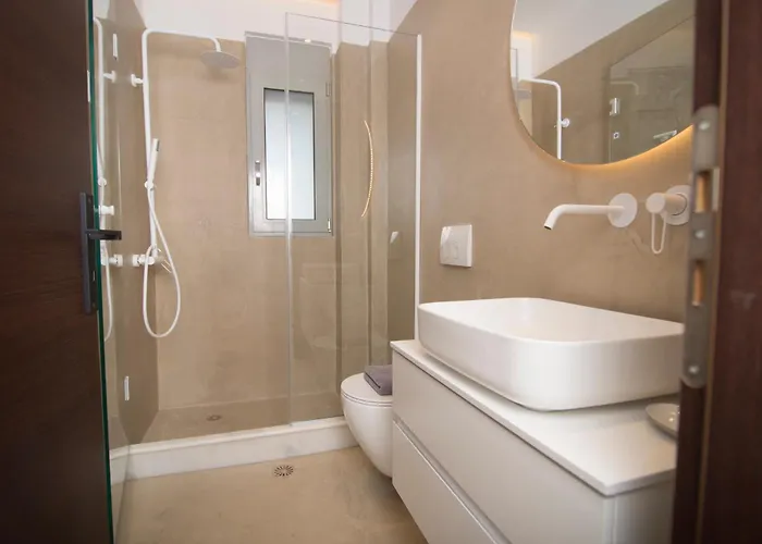 Spectacular Near Dance Hall/center