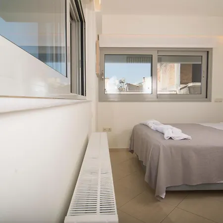 Spectacular Near Dance Hall/center Apartman *