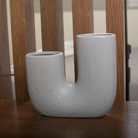 Spectacular Near Dance Hall/center Διαμέρισμα *