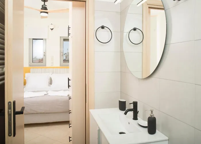 Spectacular Near Dance Hall/center Daire *