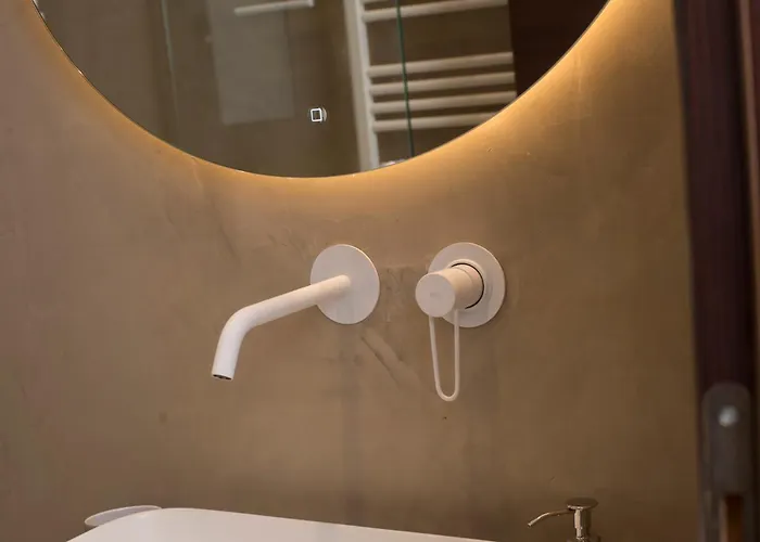 Daire Spectacular Near Dance Hall/center